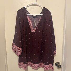 Lane Bryant Womens swing 3/4 sleeve popover blouse - maroon geo design.